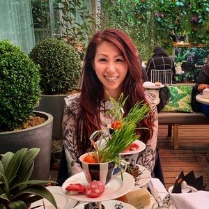 Meet your Posher, Angie